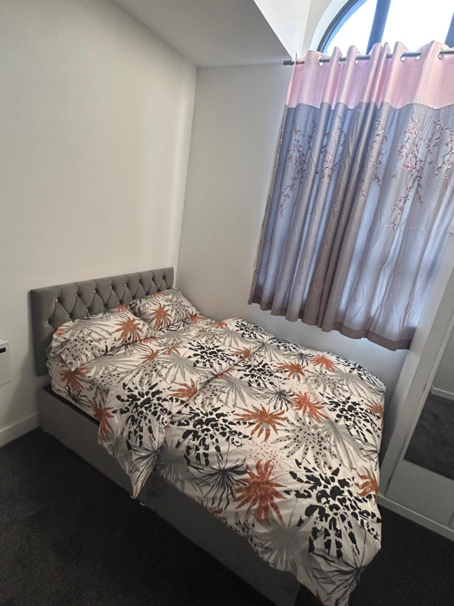 Lovely 1 Bed Apartment In Salford Manchester Dış mekan fotoğraf